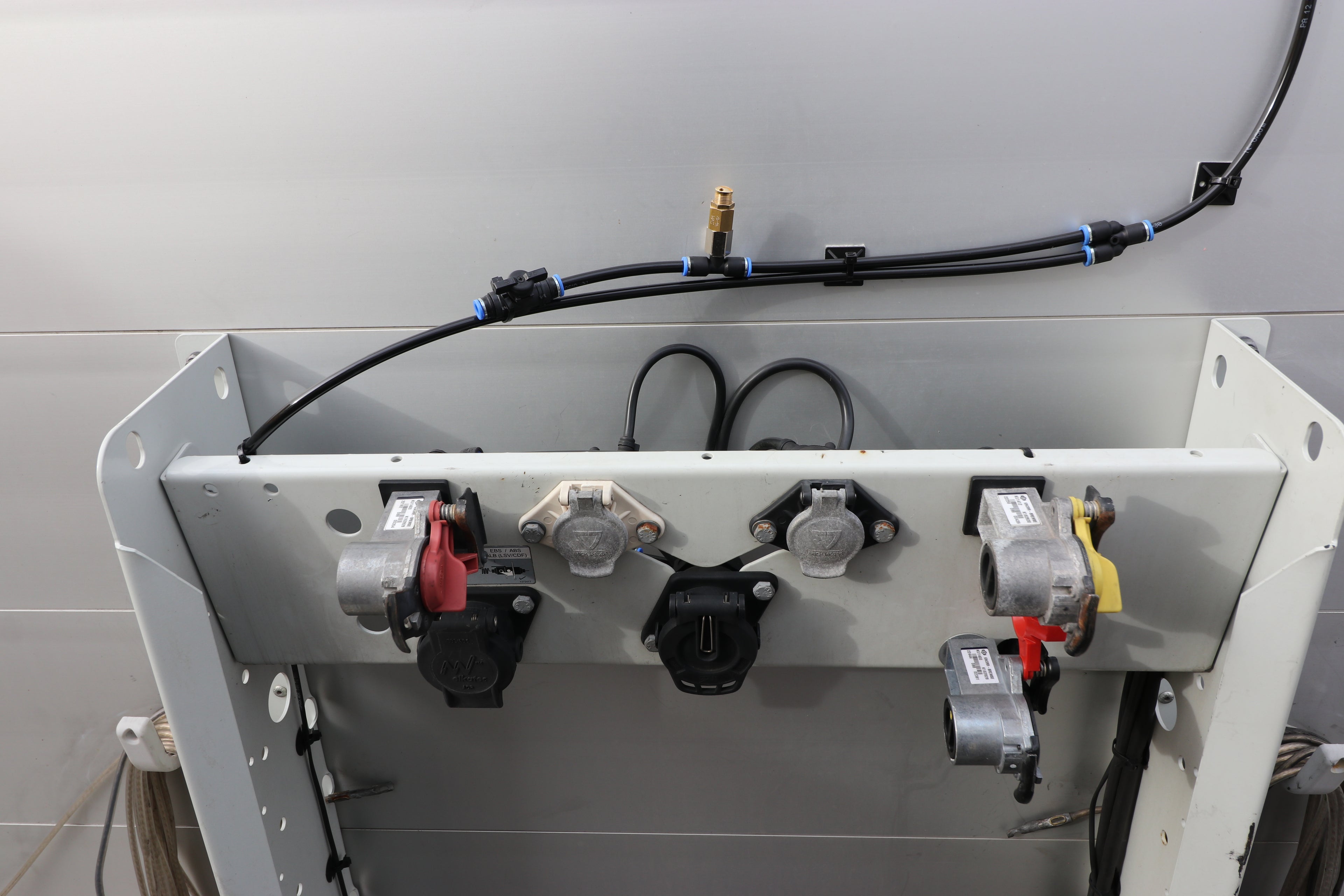 LPSR - Anti Eis System für LKW Auflieger